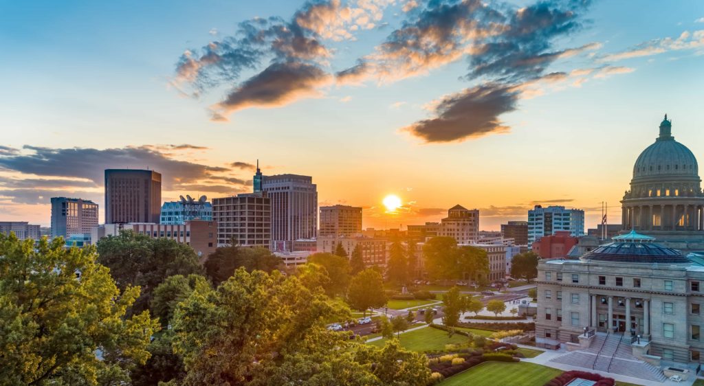 image of sunset over the city